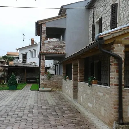 Lejlighed Memic 100 M Do Plaze, Memic Only 100m From