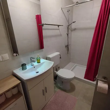 Memic 100 M Do Plaze, Memic Only 100m From Appartamento